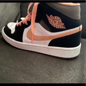 Emma Air Jordan Peach Mocha Size 8